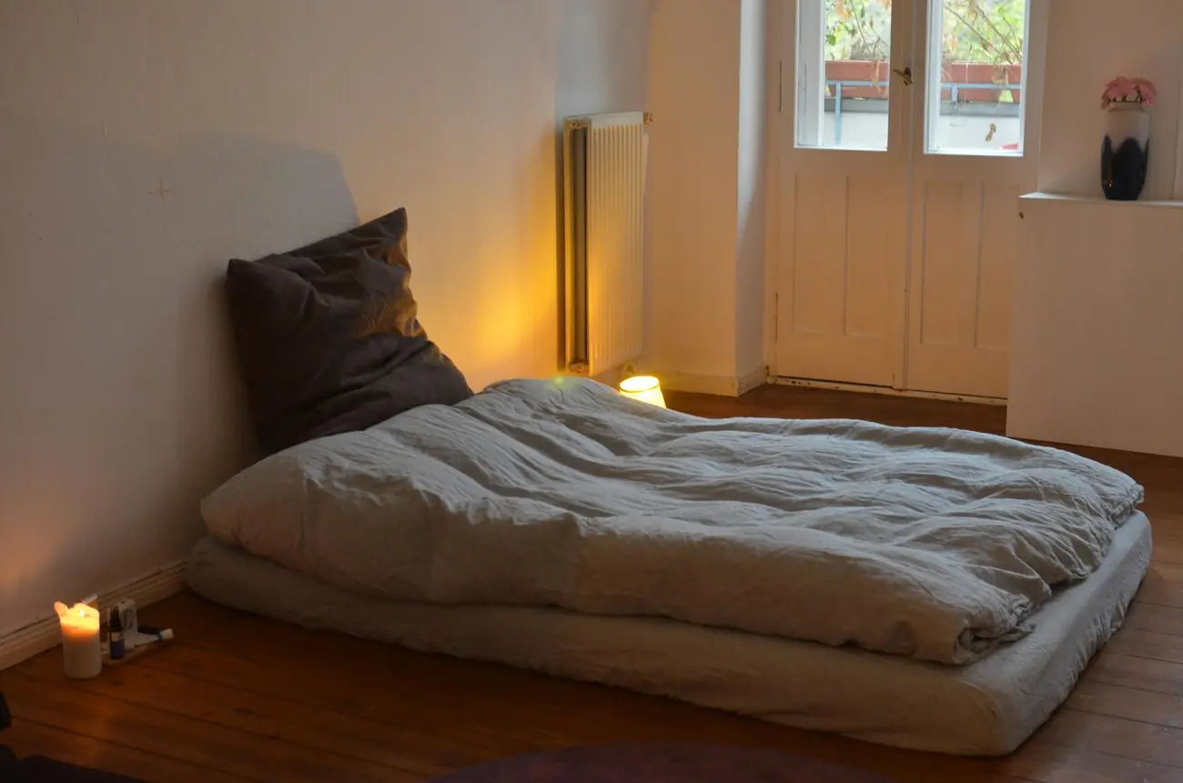 NACHHER – Schlafzimmer Wohnungsauflösung Wien – vorher vollgestellt, nachher besenrein an Hausverwaltung übergeben